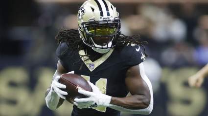 Giants Interviewing Coach With Alvin Kamara Ties: Report