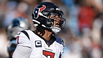 Buccaneers’ Lavonte David Makes Bold Statement About Texans’ QB C.J. Stroud