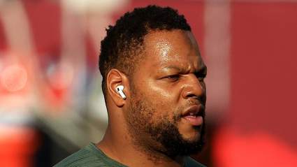 Cardinals Insider Names Former Super Bowl Champ as Possible Free Agent Fit 