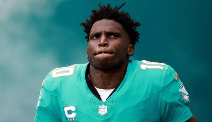 Tyreek Hill Puts Dolphins Coaches on Notice After Drops vs. 49ers