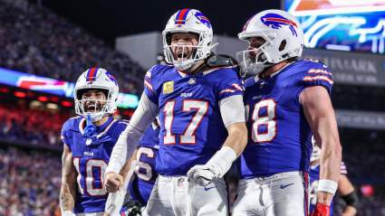 Bills QB Josh Allen Playing Through Significant Injury This Season